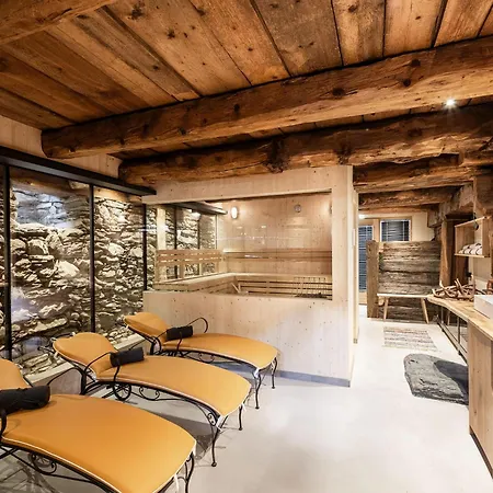 Charming Alpine Chalet Matrei in Osttirol