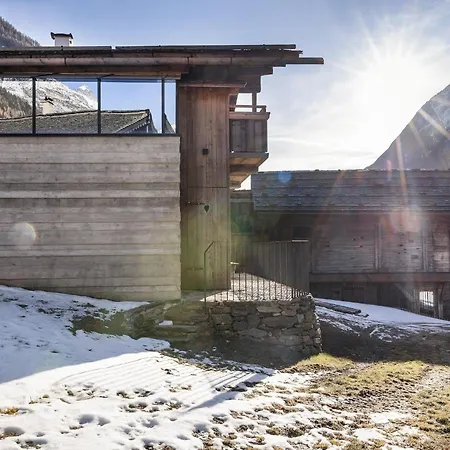 Chalet Charming Alpine Chalet Matrei in Osttirol