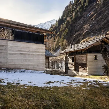 Charming Alpine Chalet Chalet Matrei in Osttirol