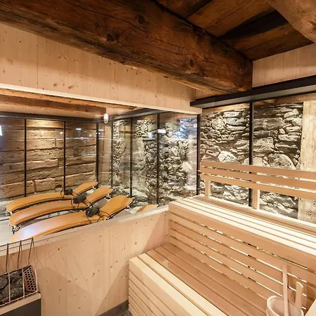Charming Alpine Chalet * Matrei in Osttirol